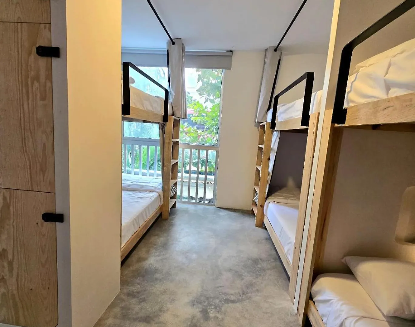 Hom Hostel Boutique Playa del Carmen 0*,  Mexico